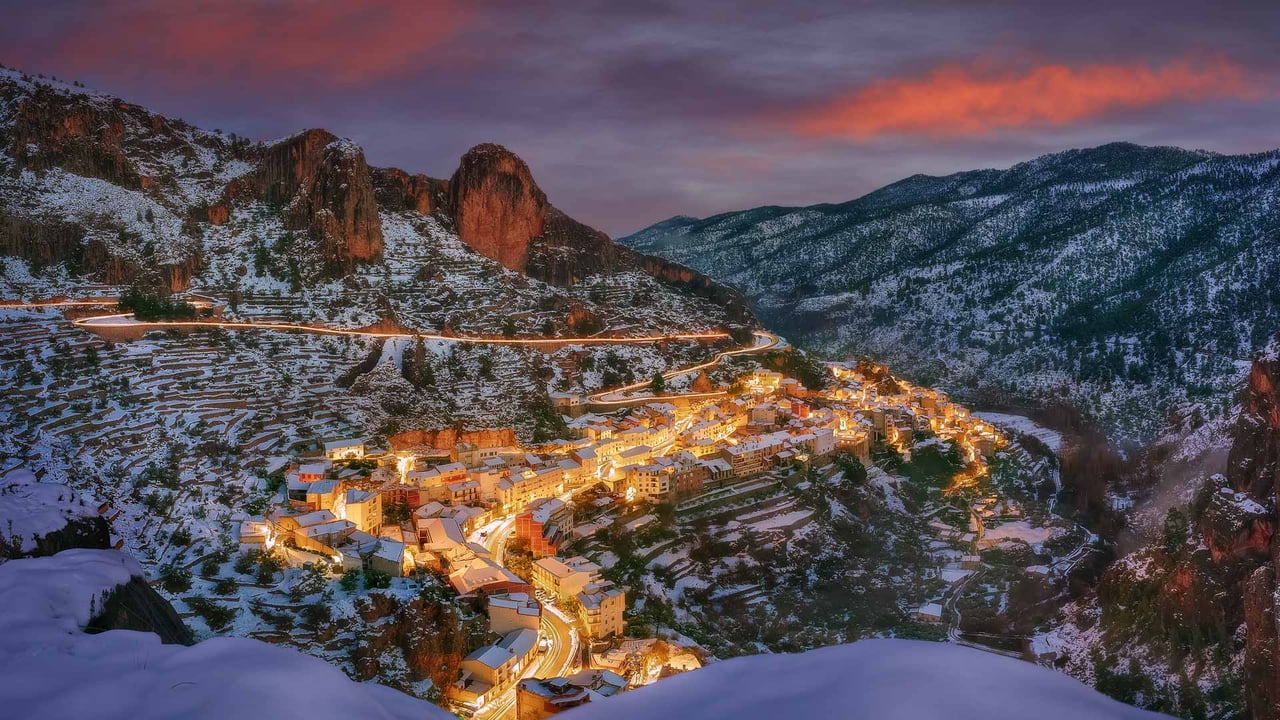 Aýna, Sierra del Segura, Albacete, Spain (© Juan Maria Coy Vergara/Getty Images) desktop wallpaper