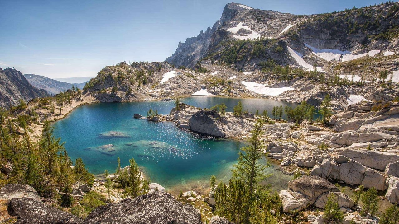 Crystal Lake in the Enchantments, Alpine Lakes Wilderness, Washington (© Mitch Pittman/Tandem Stills + Motion) desktop wallpaper