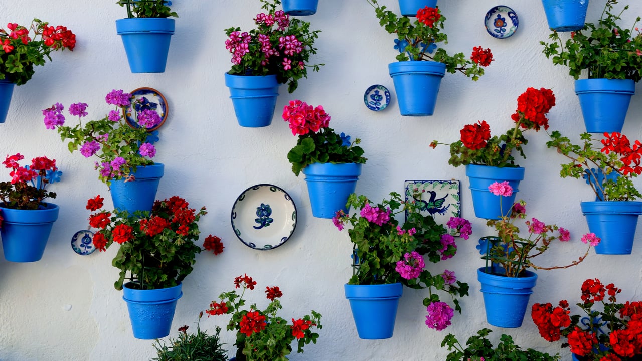 Iznájar, Andalucía, España (© Miguel Sotomayor/Getty Images) desktop wallpaper