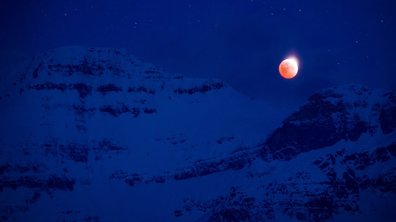 Night scenery with full moon, Mount Assiniboine Provincial Park, B.C. (© Aurora Photos/Offset/Shutterstock) desktop wallpaper