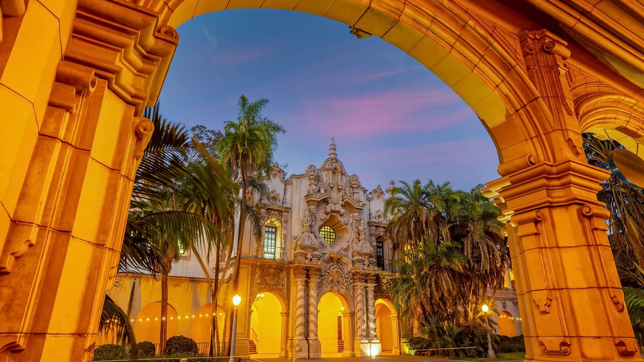 Casa del Prado, Balboa Park, San Diego, California (© f11photo/Getty Images) desktop wallpaper