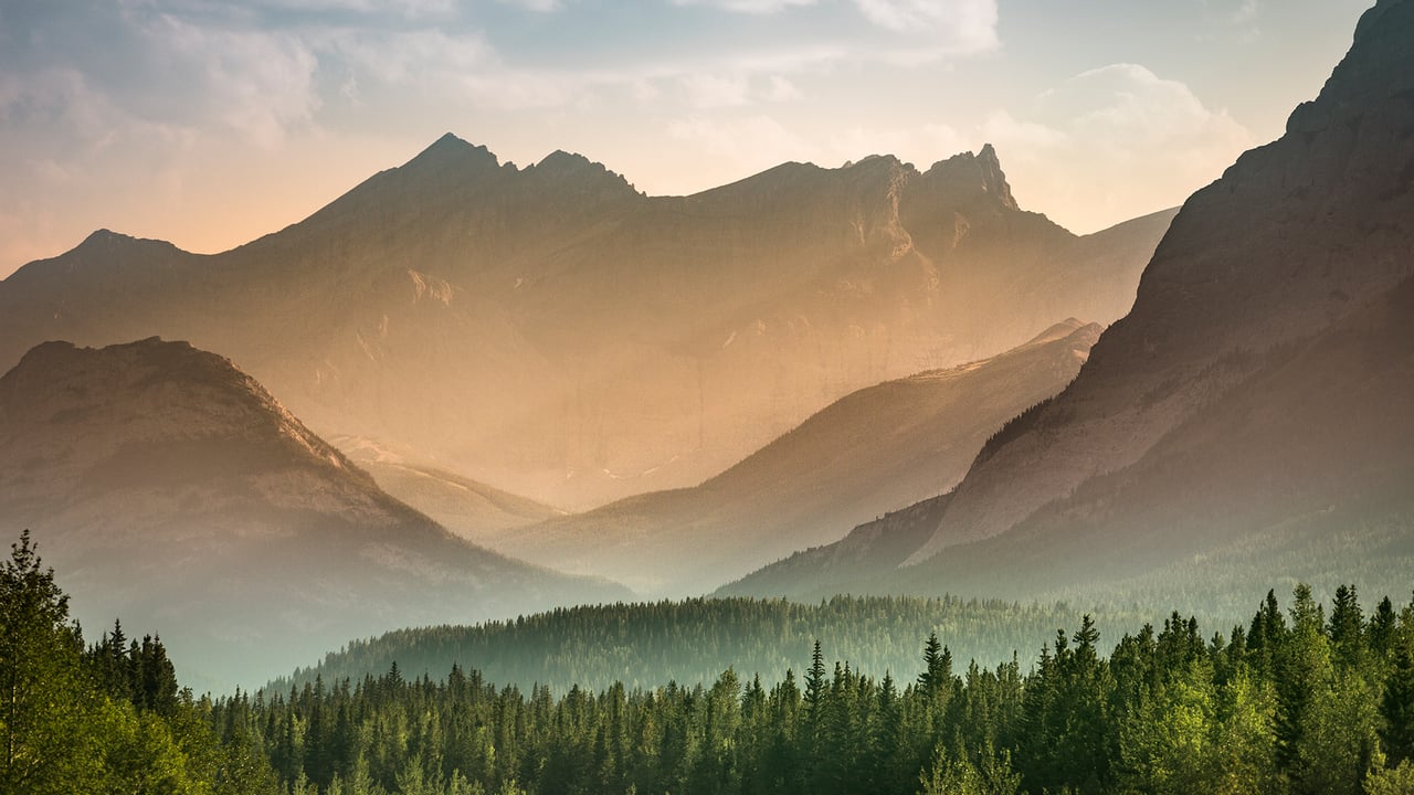 Banff National Park, Alberta, Canada (© Pgiam/Getty Images) desktop wallpaper