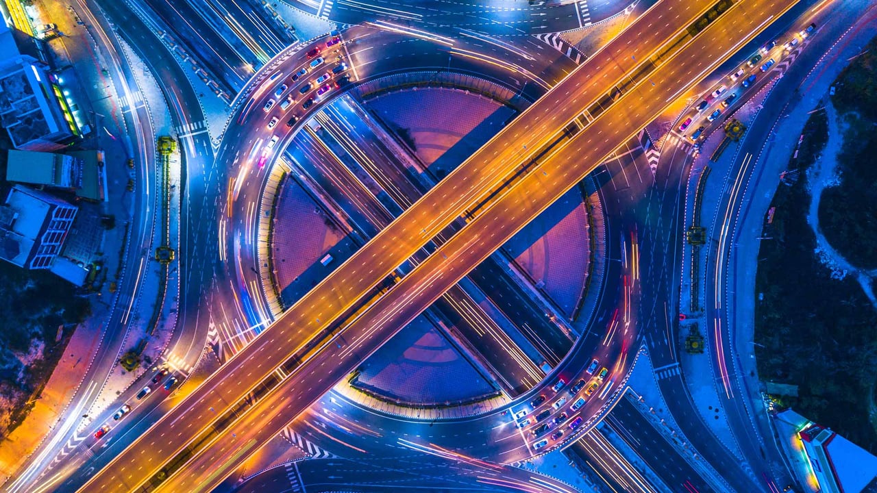 Traffic circle and highway in Bangkok, Thailand (© Avigator Fortuner/Shutterstock) desktop wallpaper