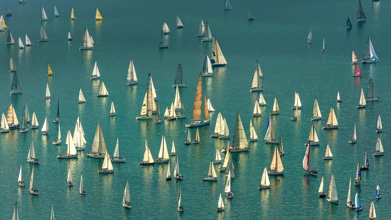 Boats massing for the Barcolana regatta in the Gulf of Trieste, Italy (© Ababsolutum/E+/Getty Images) desktop wallpaper