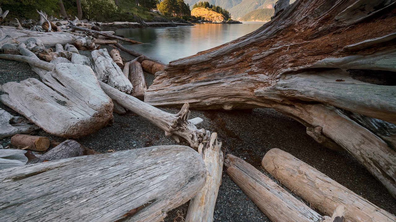 Sunset at Bowen Island, B.C. (© Jason Wilde/Tandem Stills + Motion) desktop wallpaper