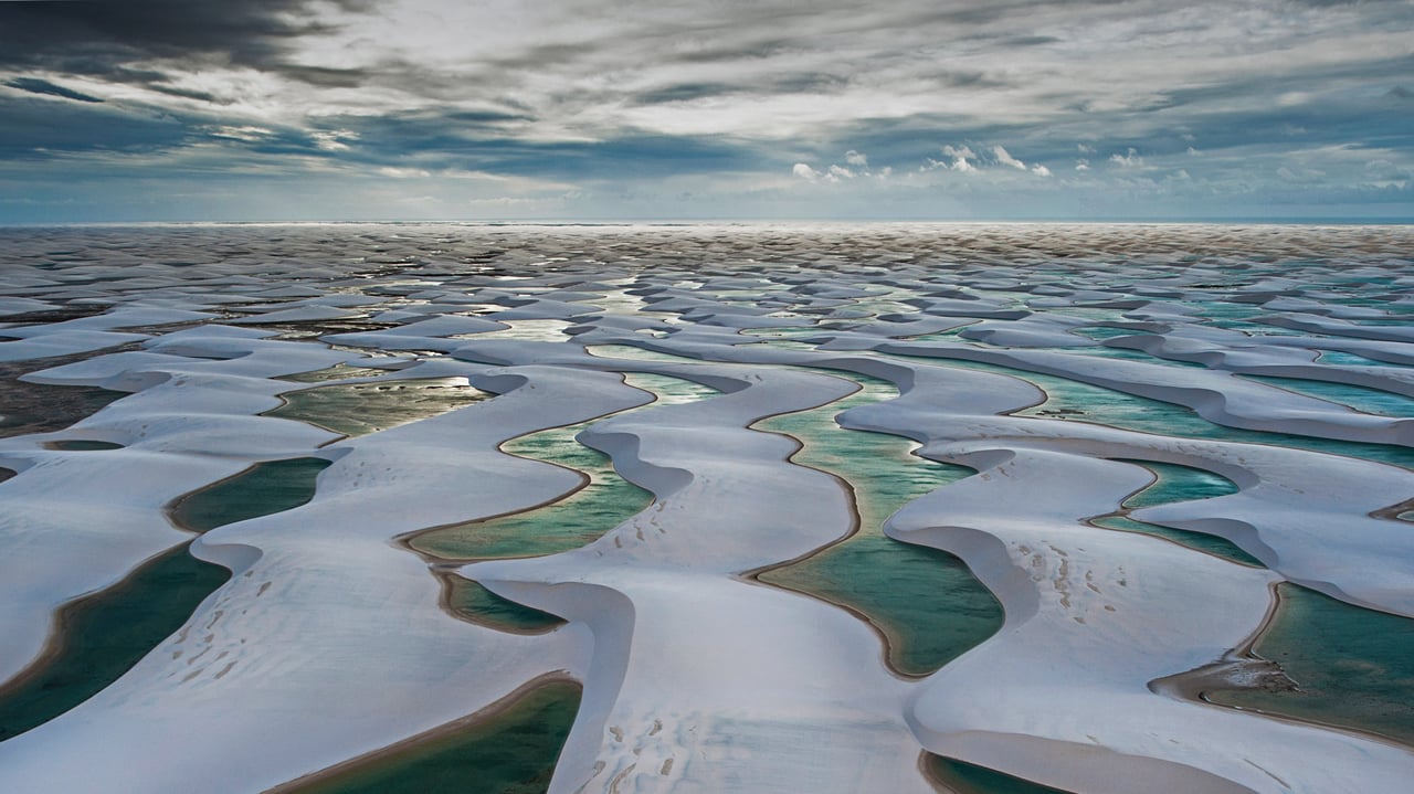 Lençóis Maranhenses National Park in the state of Maranhão, Brazil (© WIN-Initiative/Getty Images) desktop wallpaper