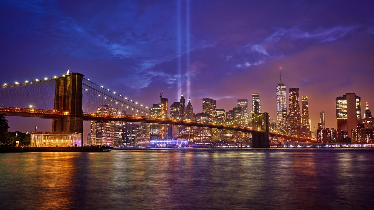 Brooklyn Bridge with the 'Tribute in Light' installation for 9/11, New York (© ANDREY DENISYUK/Getty Images) desktop wallpaper