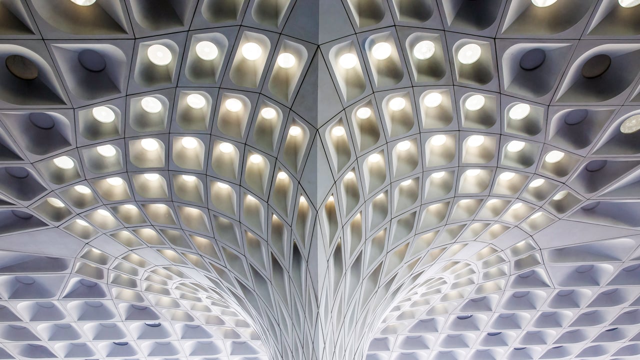 Chhatrapati Shivaji Maharaj International Airport (© AWL Images/DanitaDelimont.com) desktop wallpaper