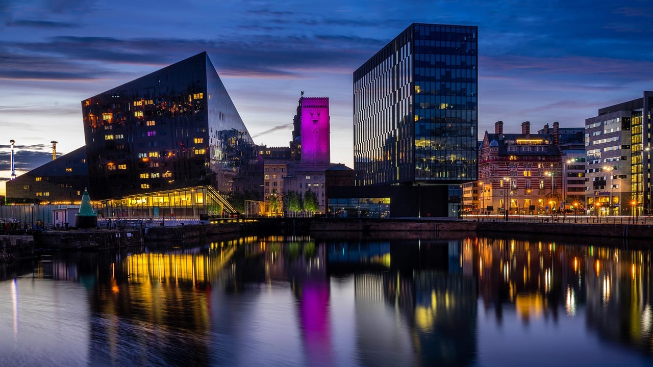 Mann Island buildings, Canning Dock, Liverpool (© Borislav Zlatkov/EyeEm/Getty Images) desktop wallpaper