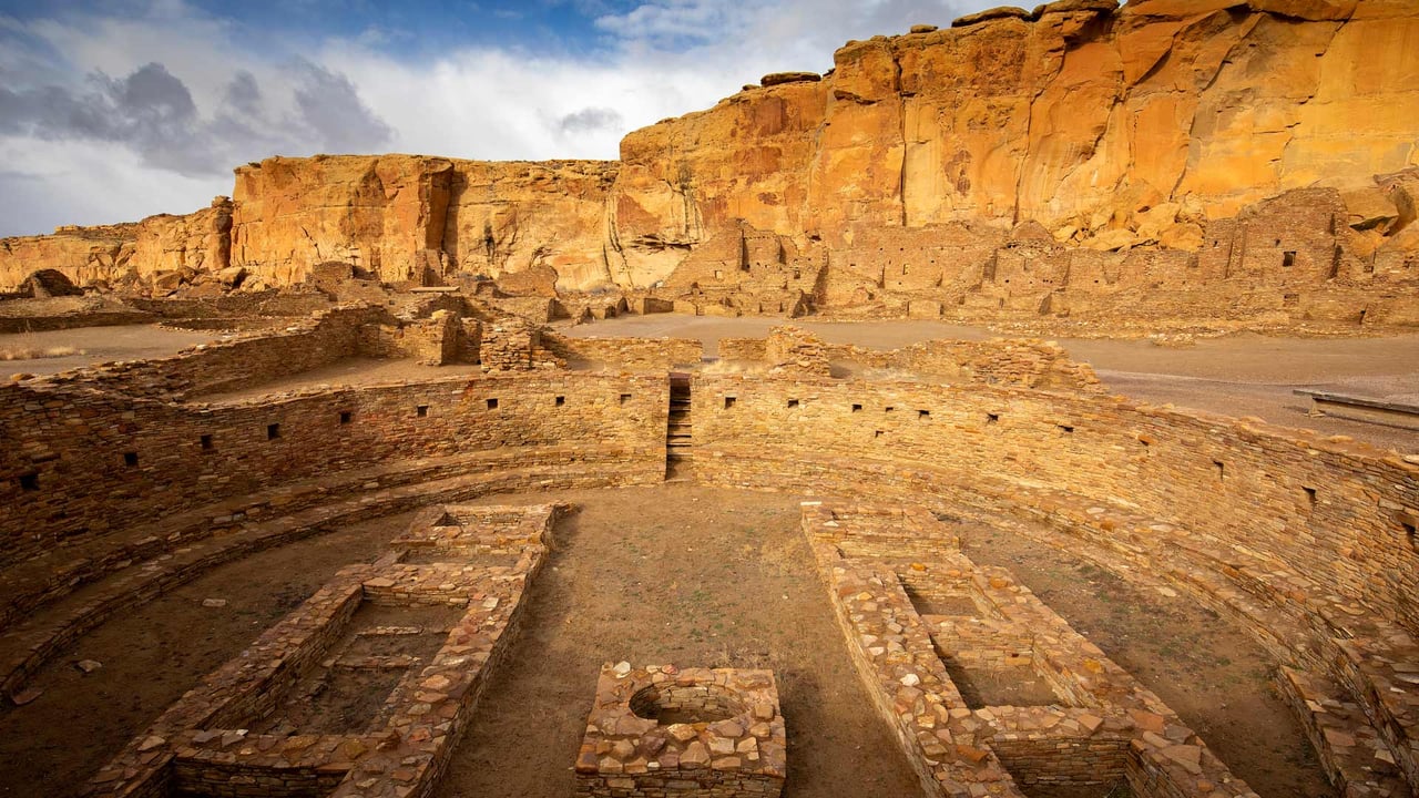 Pueblo Bonito, Chaco Culture National Historical Park, New Mexico (© Ian Shive/Tandem Stills + Motion) desktop wallpaper