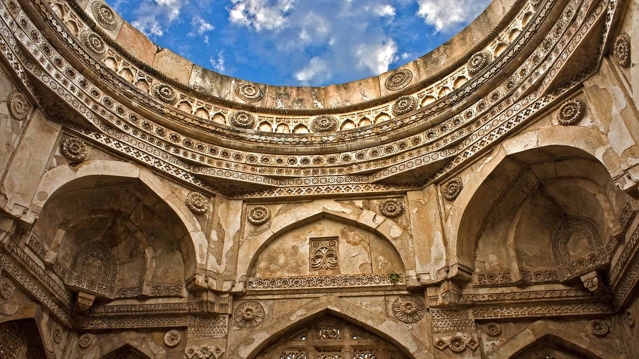 Jama Masjid in Champaner, Gujarat (© Tilak Haria/Getty Images) desktop wallpaper