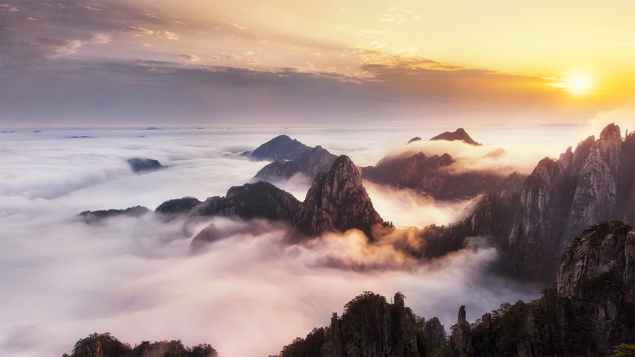 黄山云海,安徽省,中国 (© yangyang1991/Getty Images) desktop wallpaper