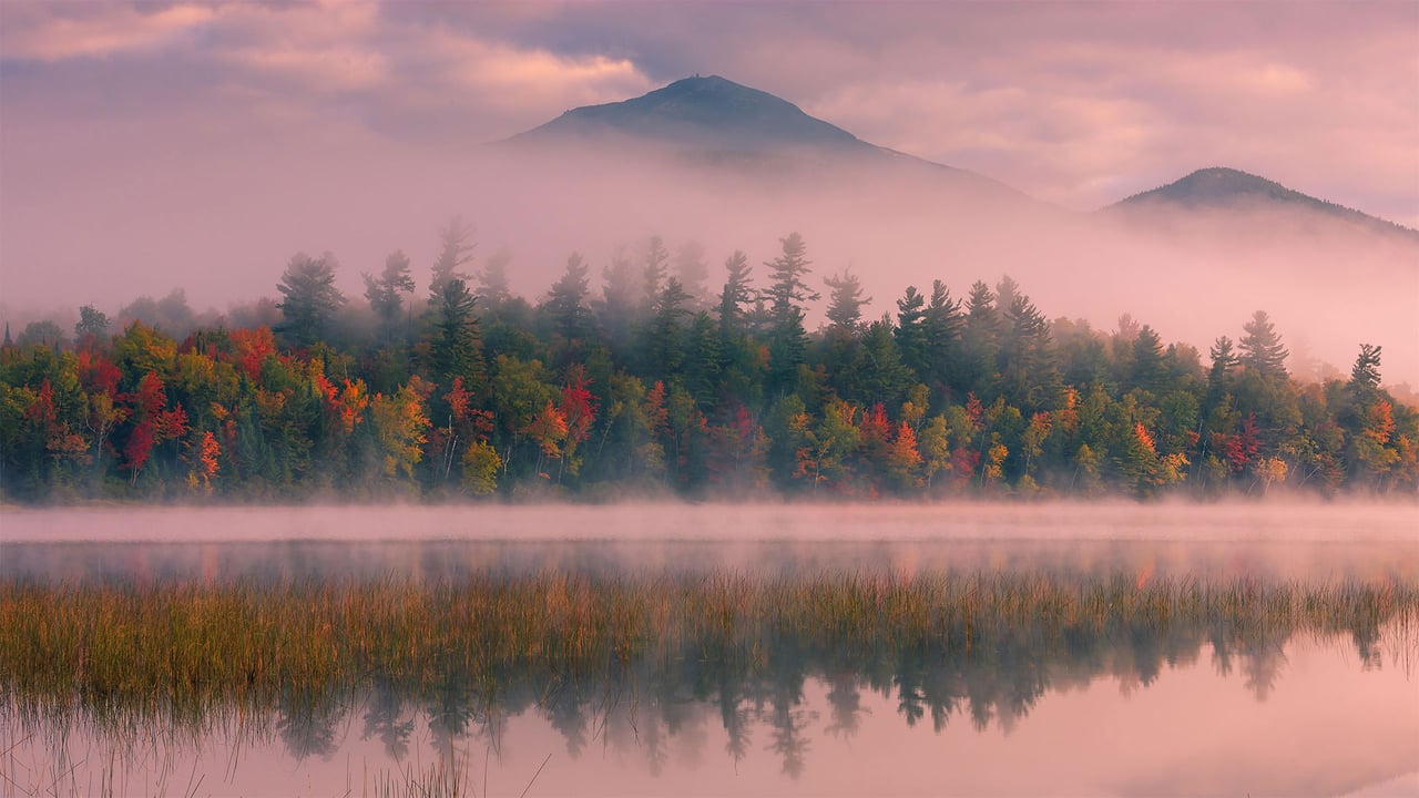 Connery Pond and Whiteface Mountain in New York state (© Henk Meijer/Alamy) desktop wallpaper