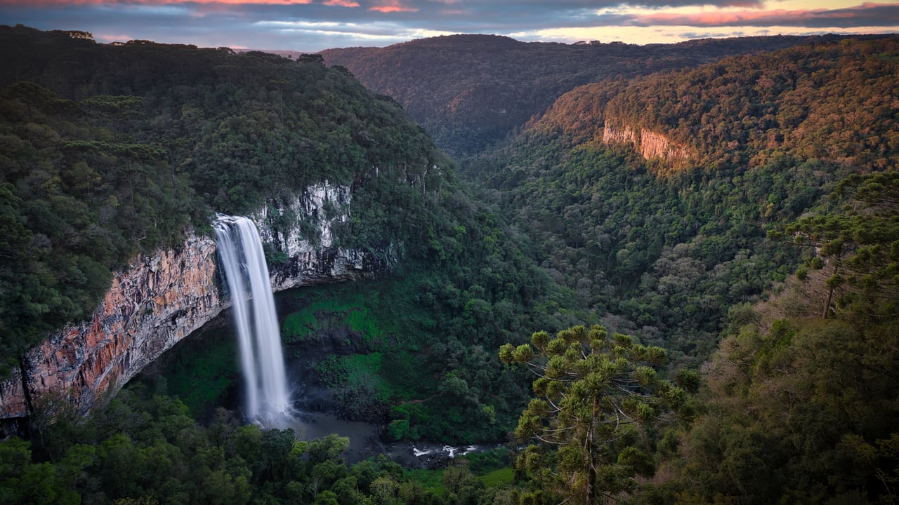 Parque do Caracol, Canela, RS (© Luís Henrique Boucault/Getty Images) desktop wallpaper