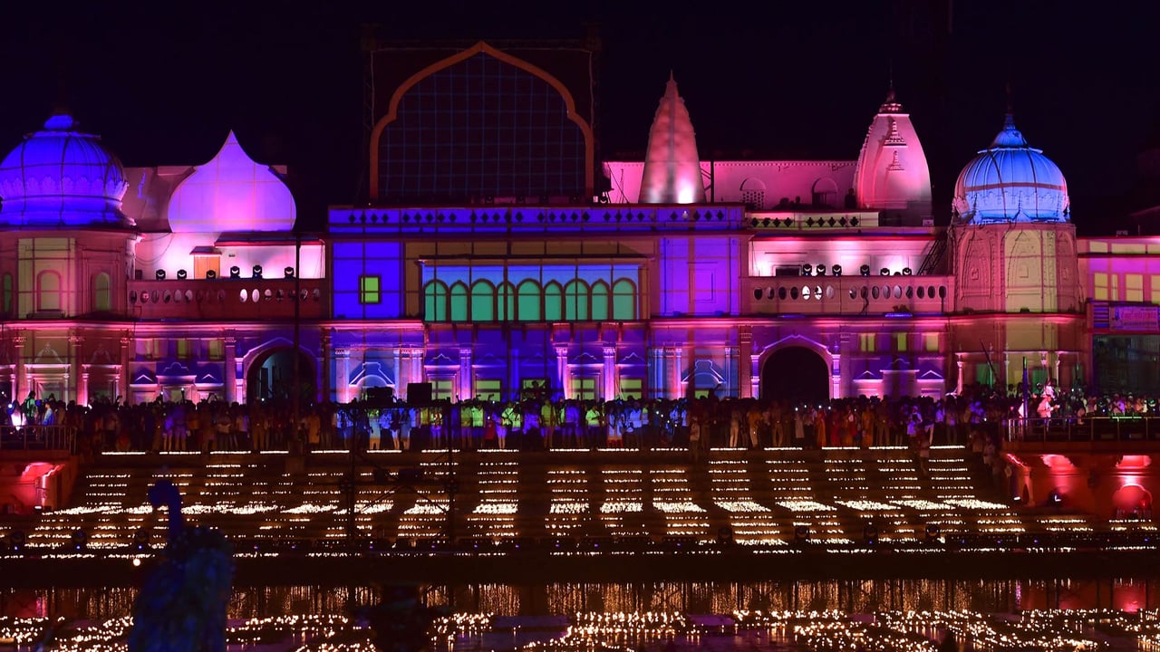Lamps on the banks of the Sarayu River for Diwali, Ayodhya, India (© SANJAY KANOJIA/AFP/Getty Images) desktop wallpaper