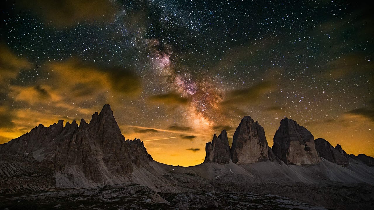 Tre Cime di Lavaredo, Sexten Dolomites, Italy (© Daniel Maran/Getty Images) desktop wallpaper