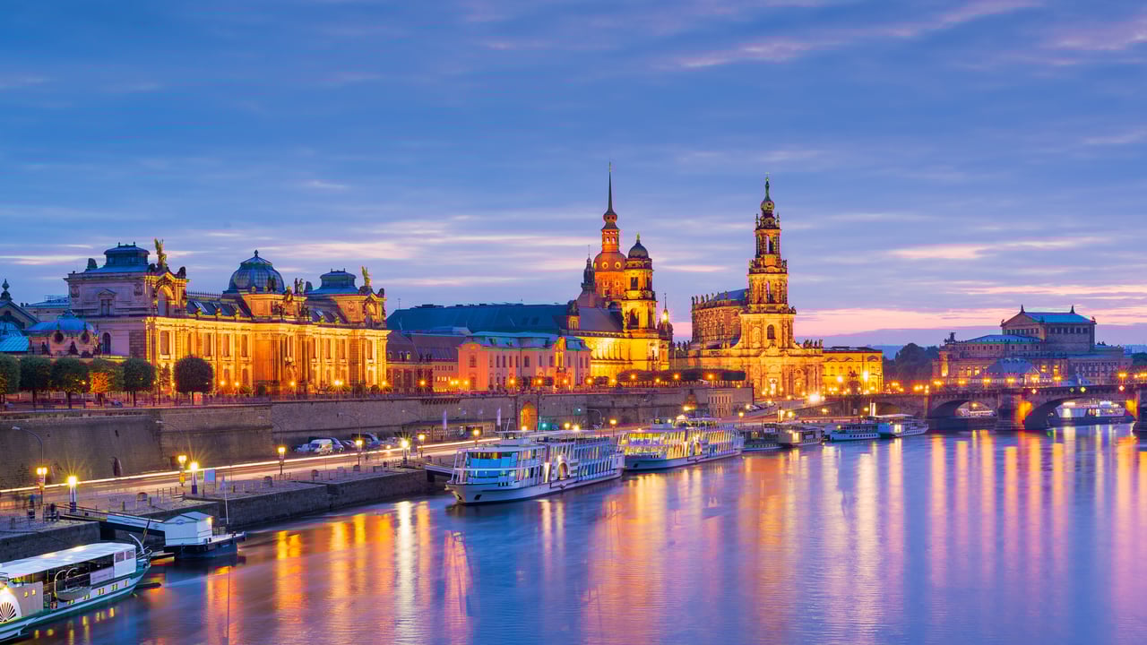 The Elbe in Dresden, Germany (© Sean Pavone/Getty Images) desktop wallpaper