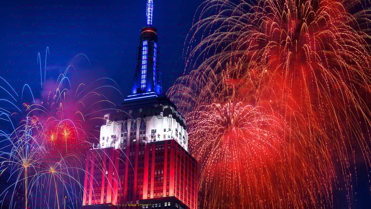 Empire State Building on the Fourth of July, New York City (© Tetra Images/Getty Images) desktop wallpaper