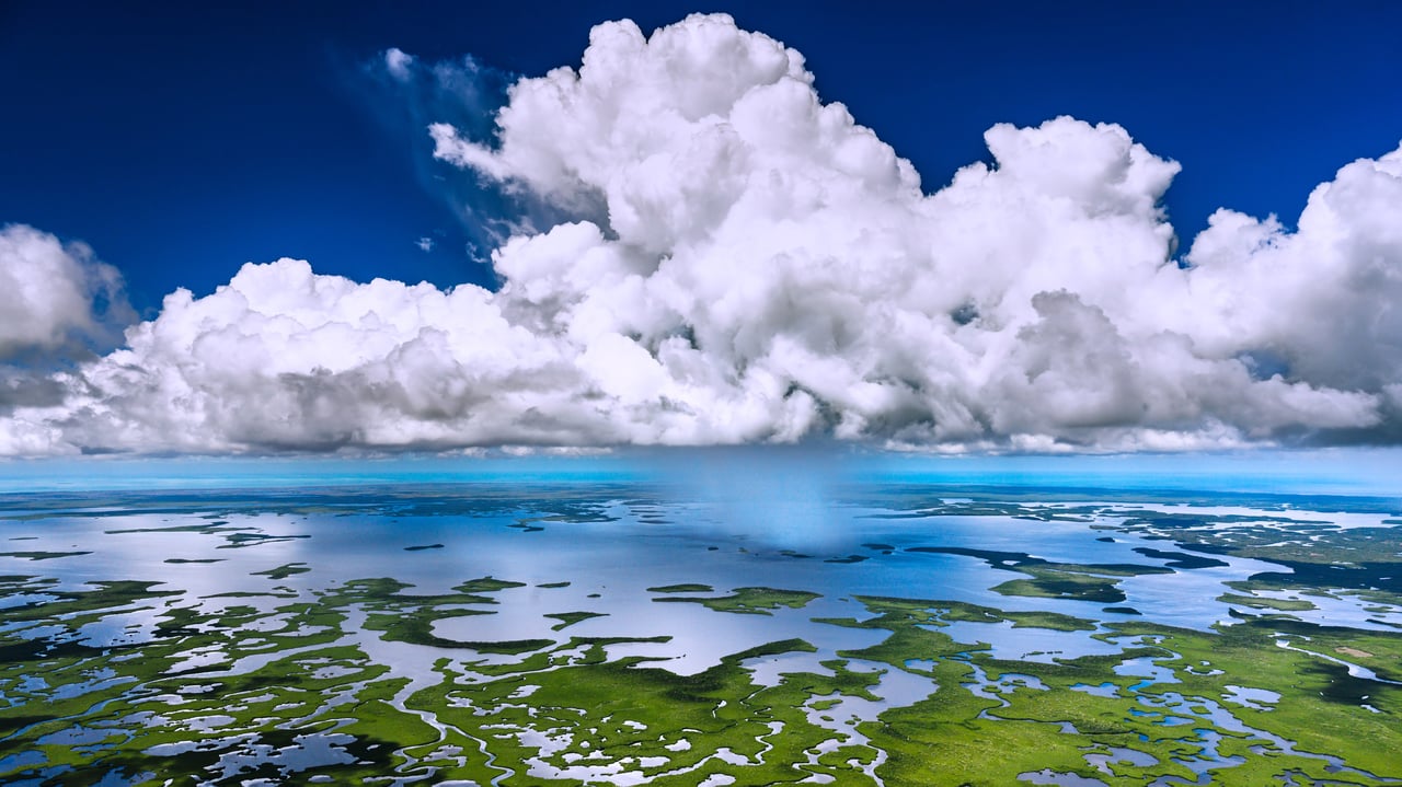 Aerial view of Everglades National Park, Florida (© Tetra Images/Getty Images) desktop wallpaper
