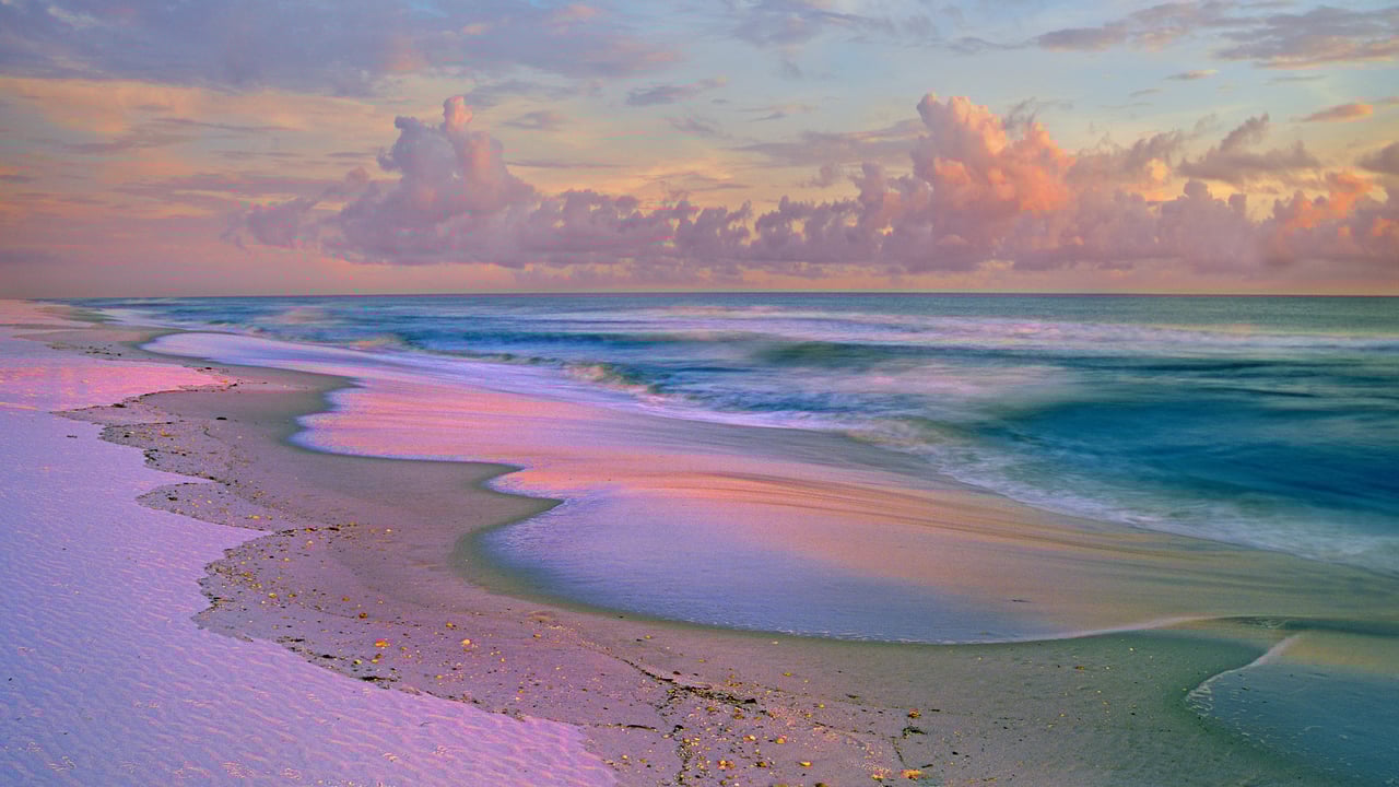 Beach at sunrise, Gulf Islands National Seashore, Florida (© Tim Fitzharris/Minden Pictures) desktop wallpaper