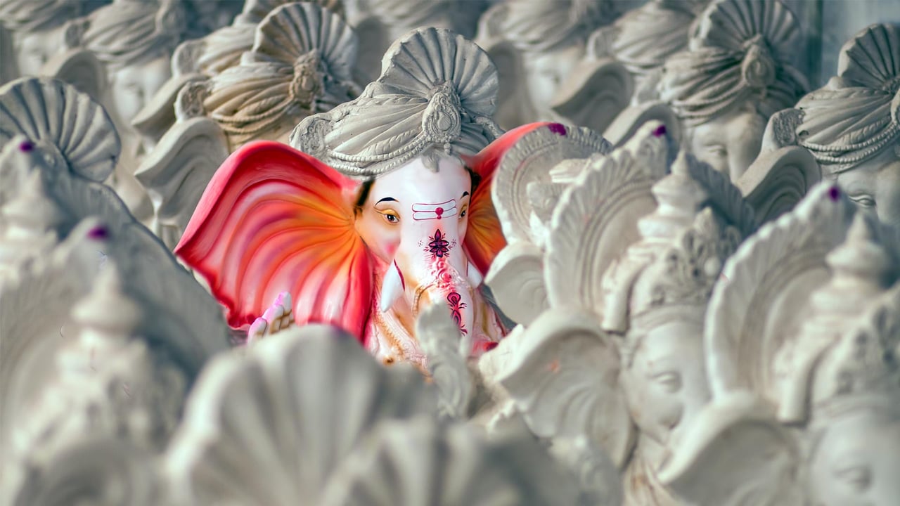 Half-painted Ganesha idol at a workshop in Bangalore (© Amith Nag Photography/Getty Images) desktop wallpaper