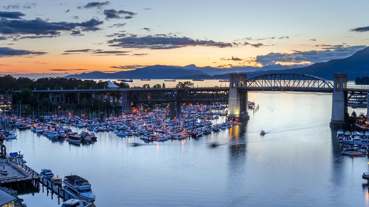 Granville Island marina in Vancouver (© Albert Pego/Shutterstock) desktop wallpaper