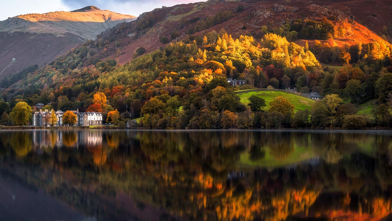 Grasmere, Lake District, Cumbria, England (© joe daniel price/Moment/Getty Images) desktop wallpaper