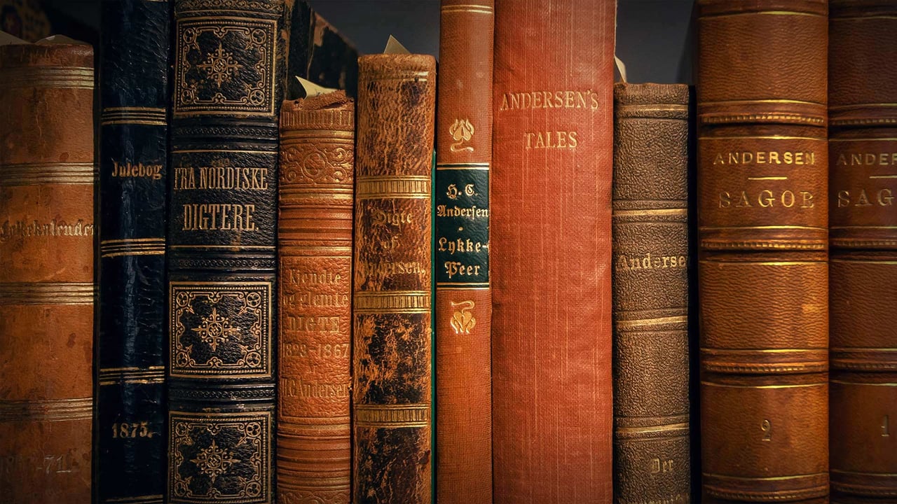 Bücher von Hans Christian Andersen (© radiokafka/Adobe Stock) desktop wallpaper