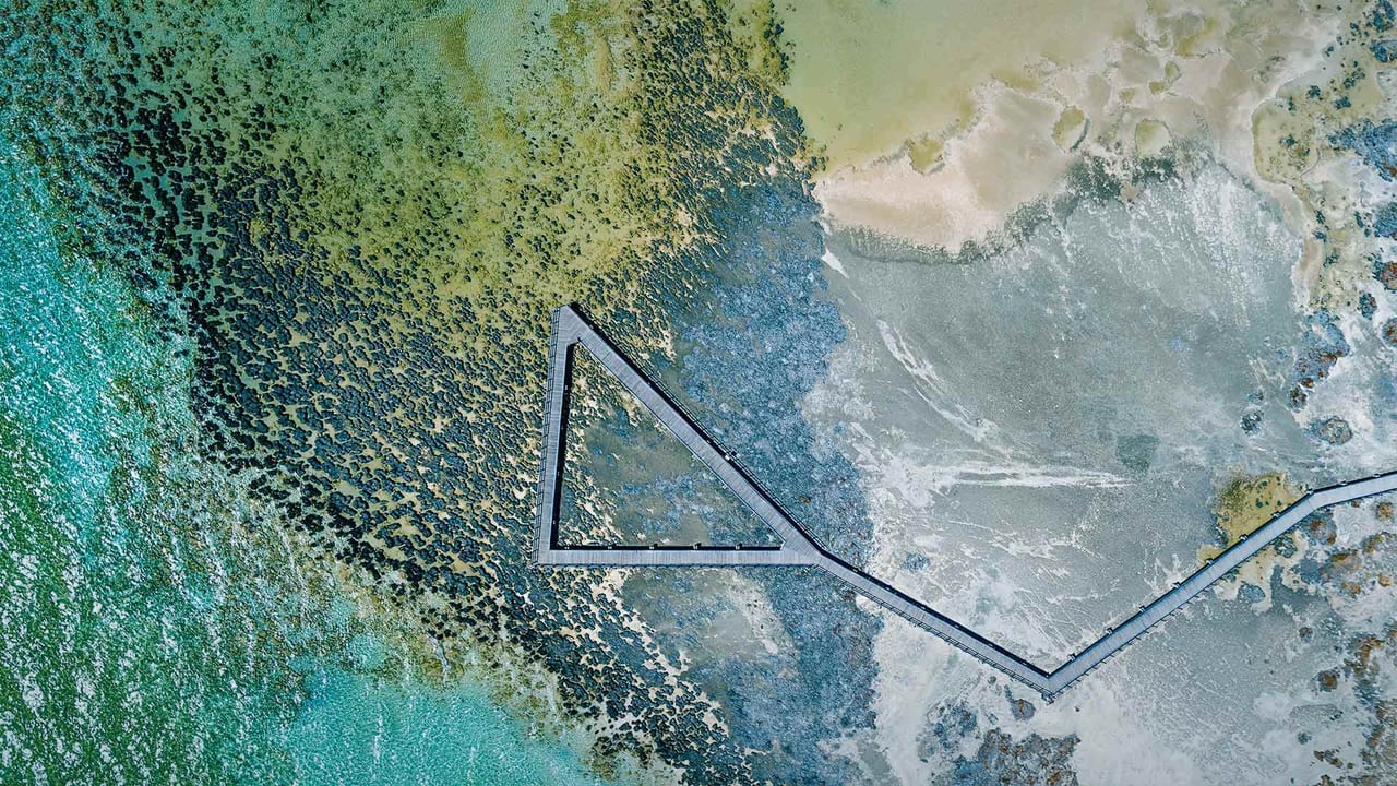 Hamelin Pool Marine Nature Reserve in Australia (© Abstract Aerial Art/Getty Images) desktop wallpaper