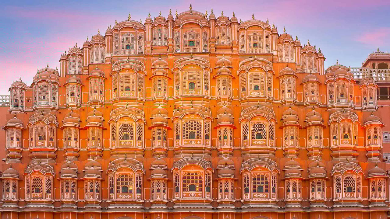 Hawa Mahal, Jaipur, Rajasthan, India (© Mazur Travel/Shutterstock) desktop wallpaper