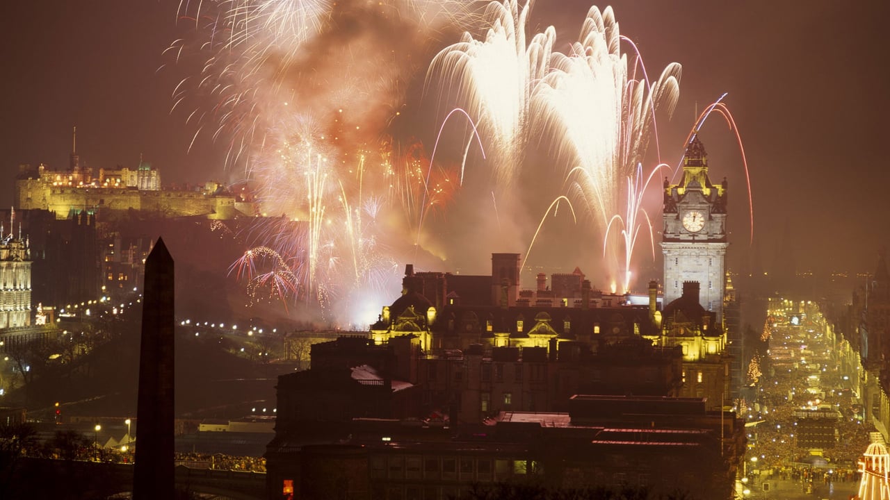 Hogmanay firework display, Edinburgh, Scotland (© The Travel Library/Shutterstock) desktop wallpaper