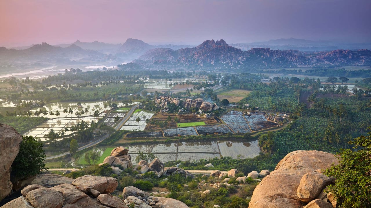 Scenery around Hampi, Karnataka (© Holly Barber/Alamy Stock Photo) desktop wallpaper