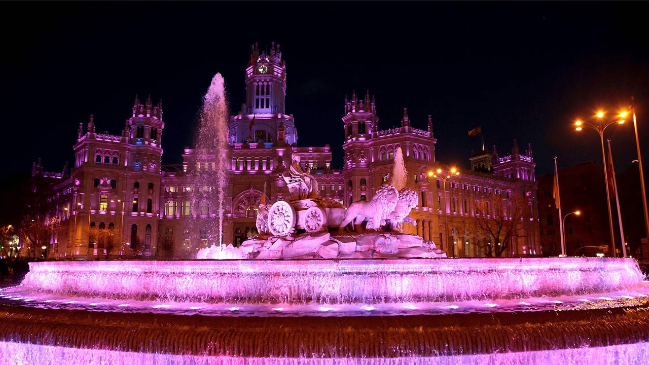 Cibeles Fountain and Madrid City Hall lit for International Women's Day, Madrid, Spain (© dpa picture alliance/Alamy) desktop wallpaper