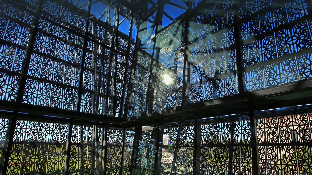 Smithsonian National Museum of African American History and Culture, Washington, DC (© tse Pui Lung/Alamy) desktop wallpaper