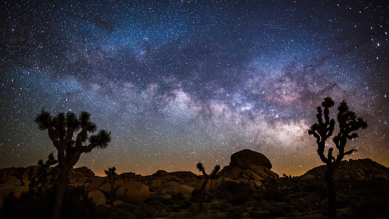 Milky Way over Joshua Tree National Park, California (© Schroptschop/Getty Images) desktop wallpaper