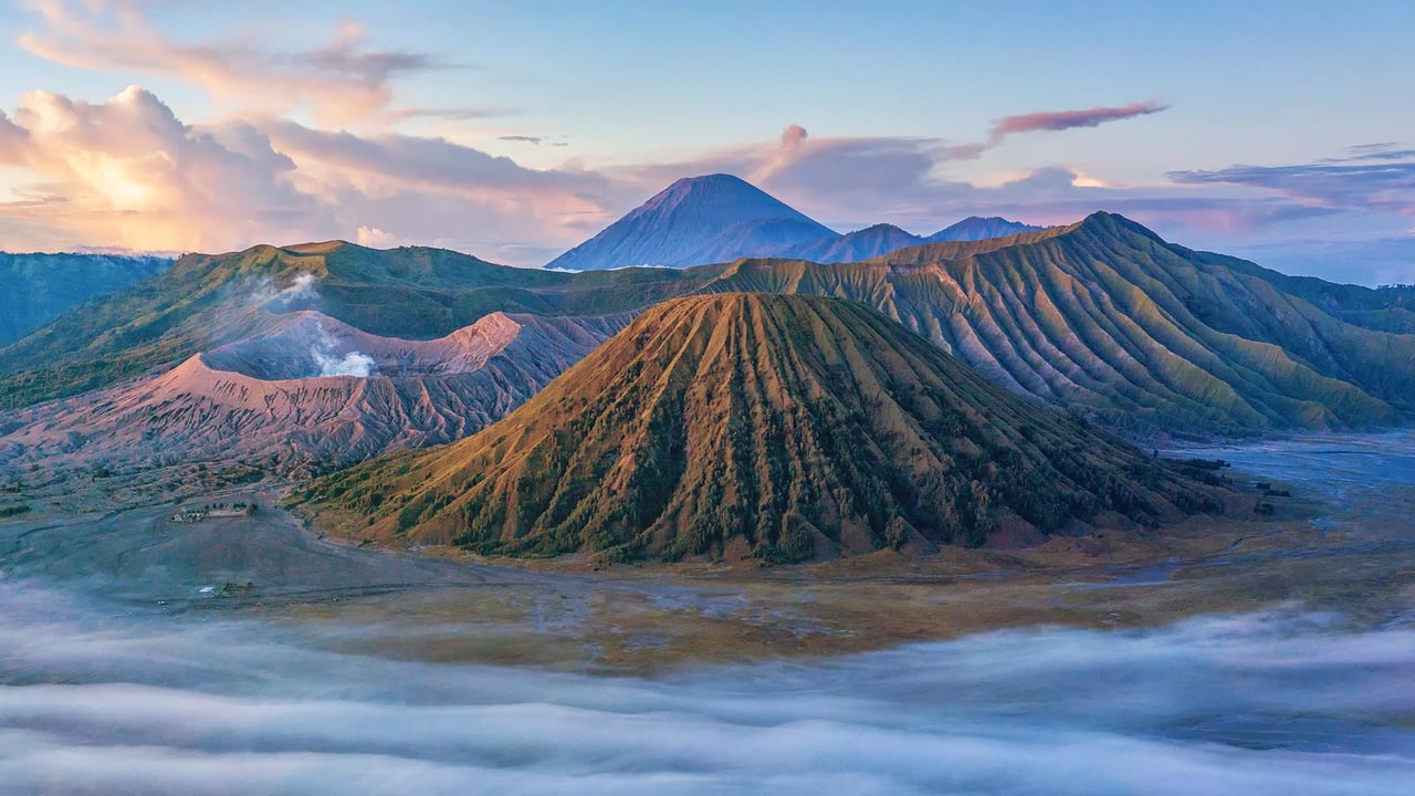 Mont Bromo, dans l’est de Java, Indonésie (© Bento Fotography/Getty Images) desktop wallpaper