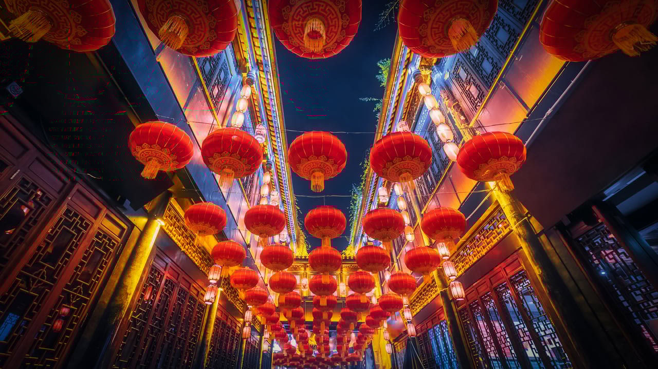 Red lanterns hanging in Jinli Street, Chengdu, China (© Philippe LEJEANVRE/Getty Images) desktop wallpaper