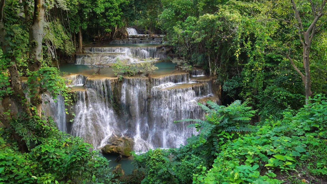 Huay Mae Khamin waterfall in Khuean Srinagarindra National Park, Thailand (© ImpaKPro/Getty Images) desktop wallpaper