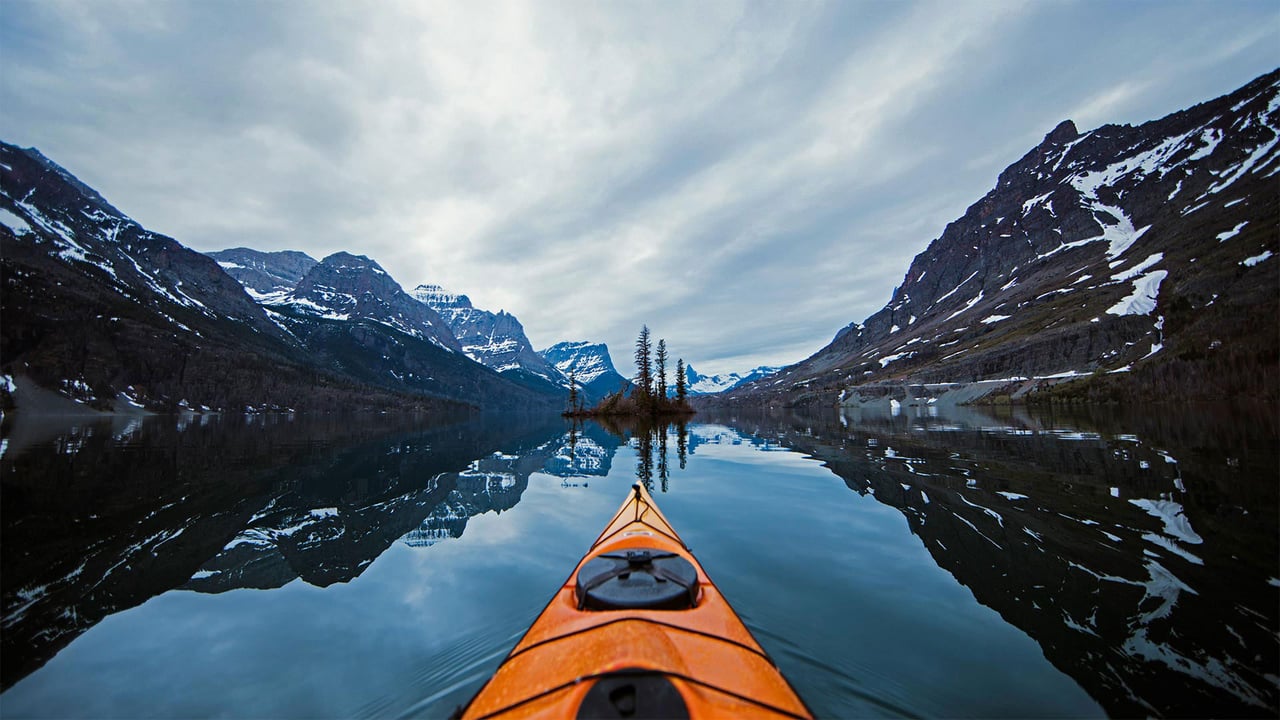 Kayaking in Glacier National Park, Montana (© Makayla Crist/Cavan) desktop wallpaper