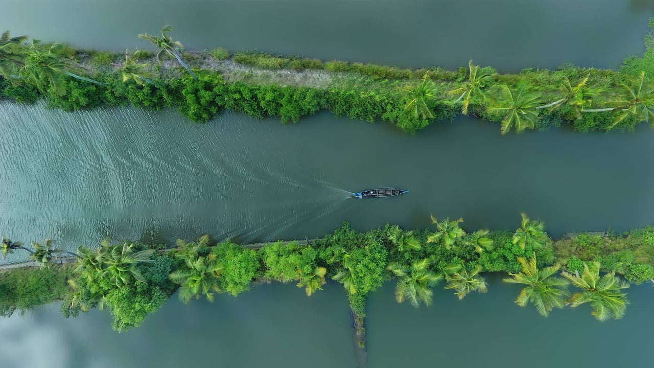Beautiful aerial view of Kerala (© ebin francis/Shutterstock) desktop wallpaper