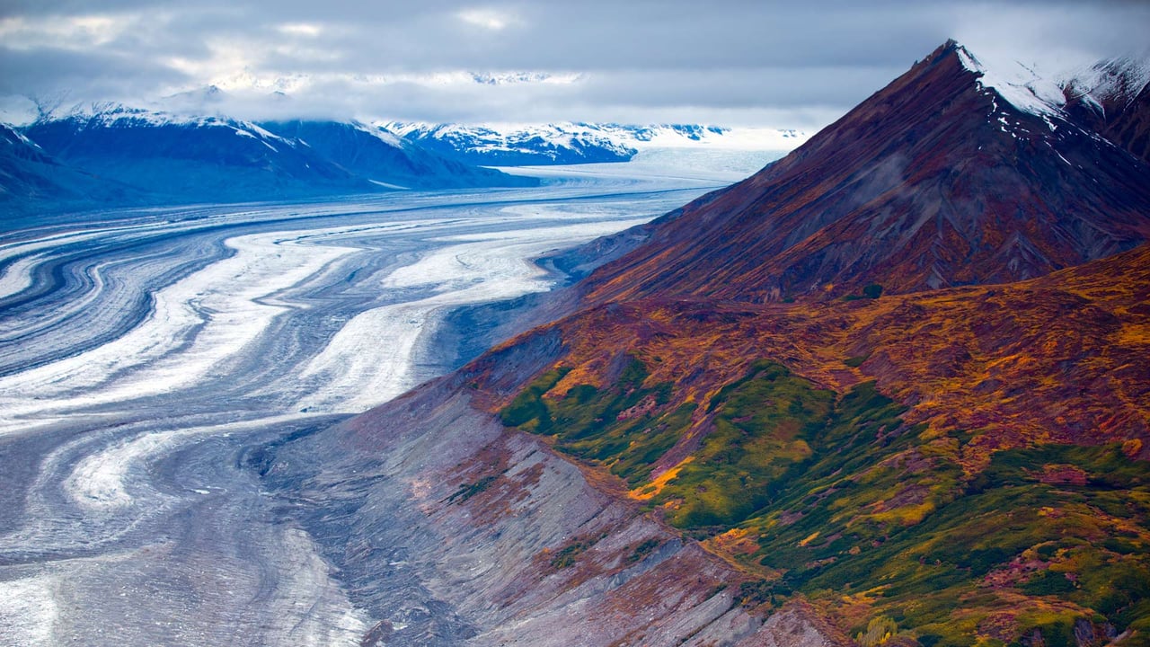 Mount Logan in Kluane National Park and Reserve, Yukon, Canada (© A. Michael Brown/Shutterstock) desktop wallpaper