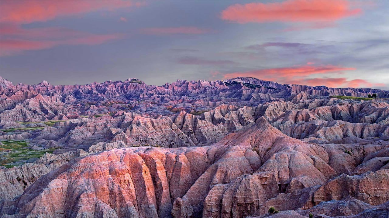 Badlands National Park, South Dakota (© Dennis Frates/Alamy) desktop wallpaper