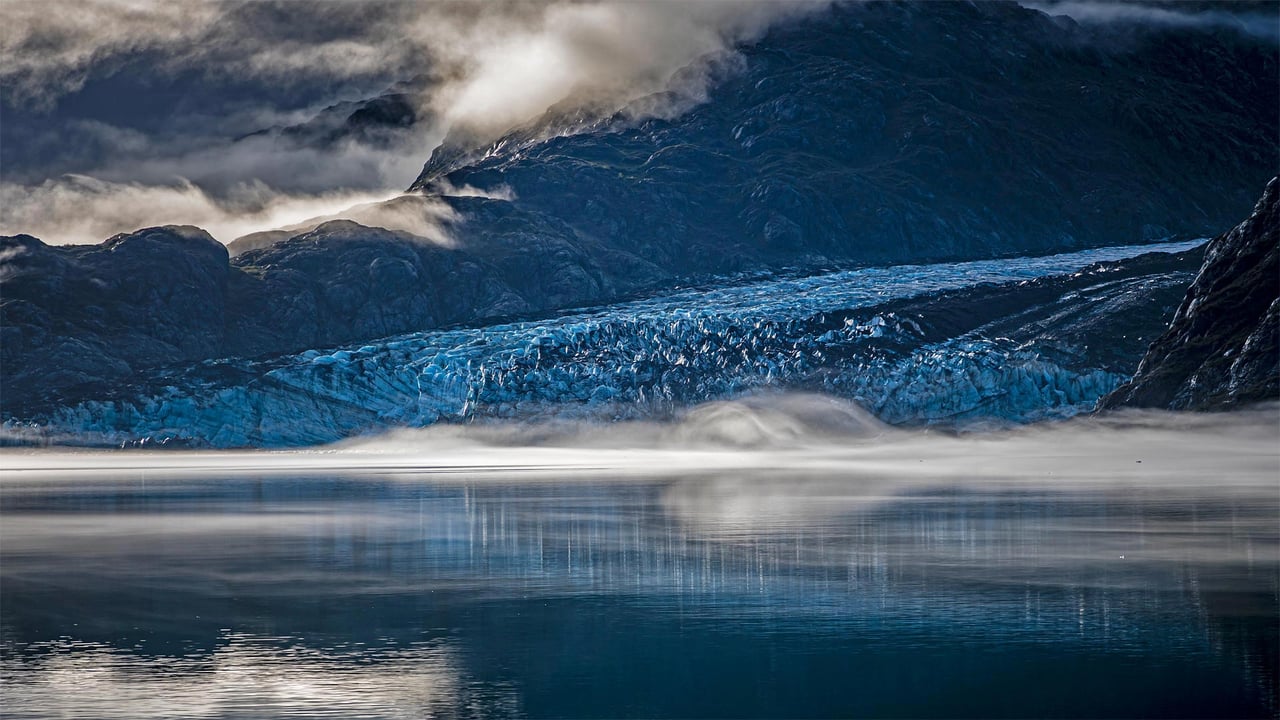 Lamplugh Glacier in Glacier Bay National Park, Alaska (© Andrew Peacock/Getty Images) desktop wallpaper