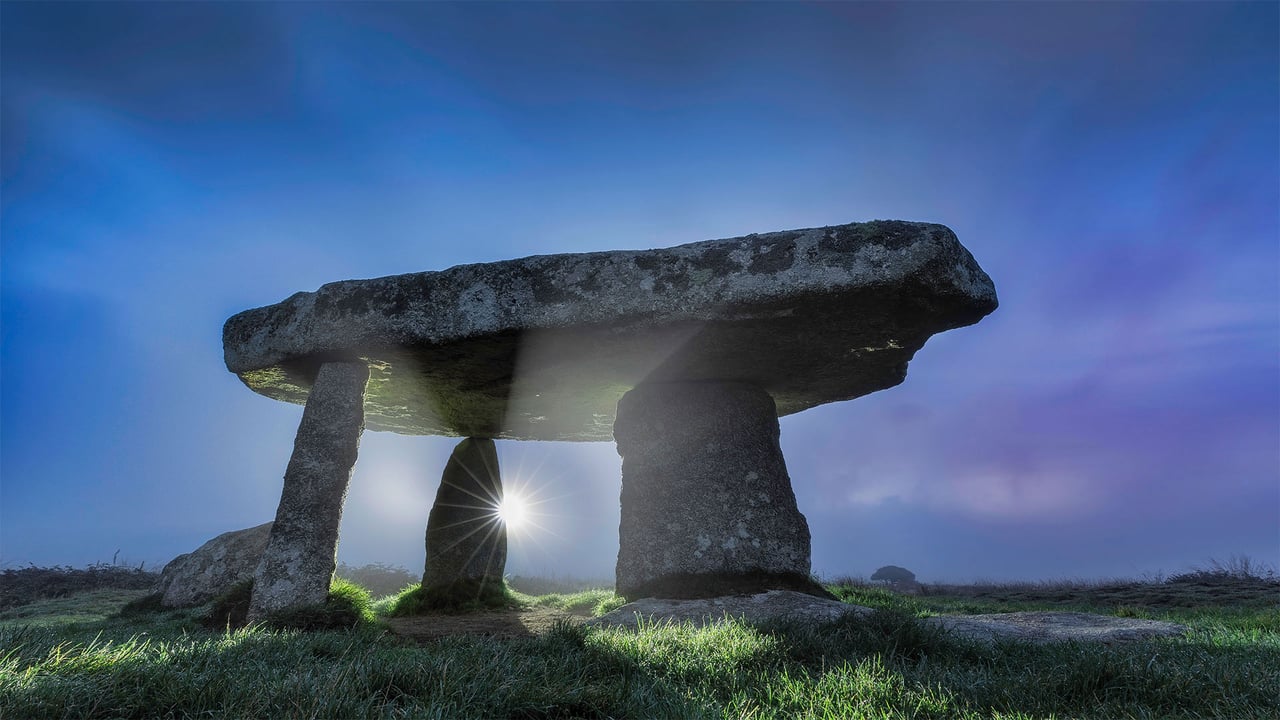 Lanyon Quoit burial chamber, Cornwall, England (© Guy Edwardes/Minden Pictures) desktop wallpaper