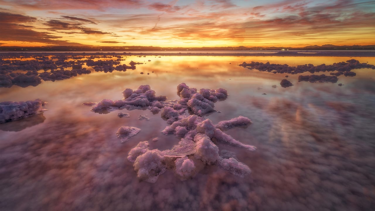Laguna de Torrevieja, Alicante, Spain (© Juan Maria Coy Vergara/Getty Images) desktop wallpaper