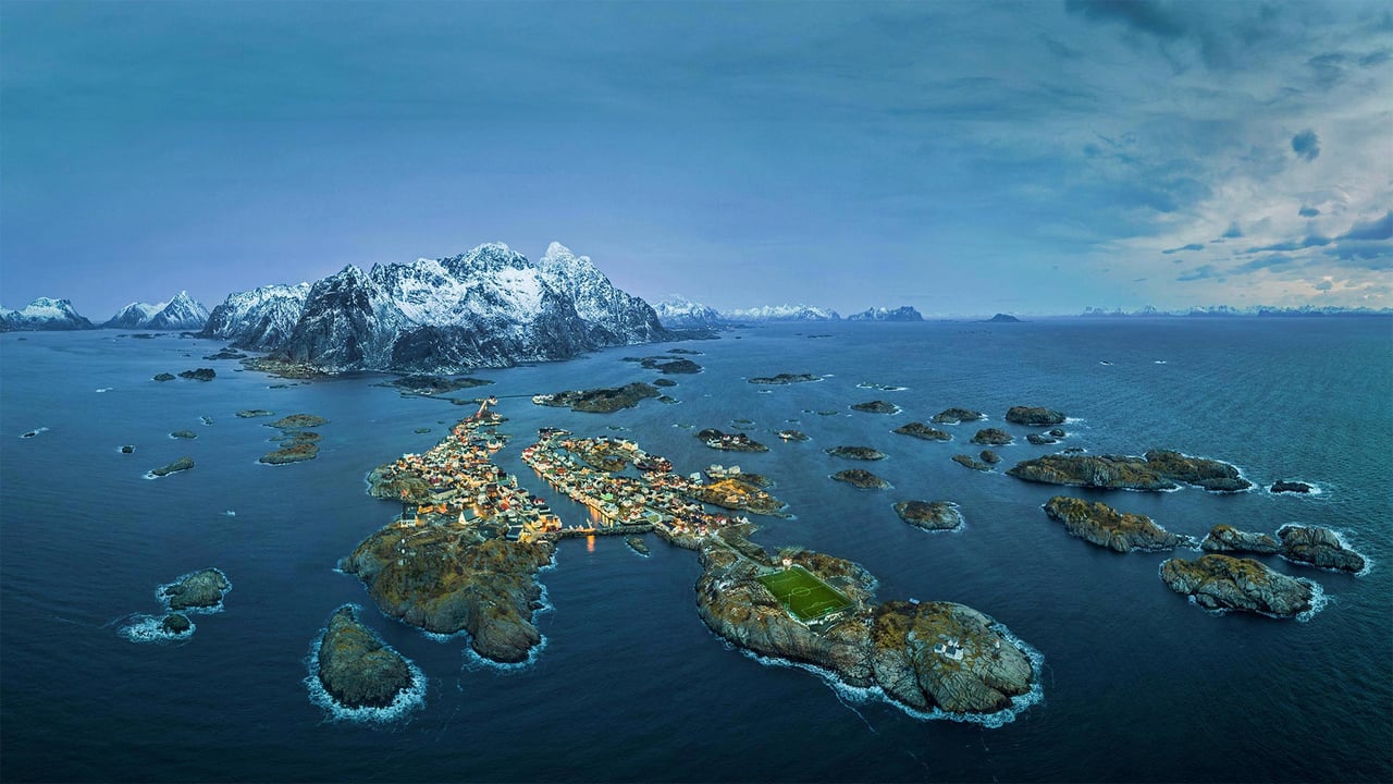 Fishing village of Henningsvær with Henningsvær Idrettslag Stadion, Nordland, Norway (© Viktor Posnov/Alamy) desktop wallpaper