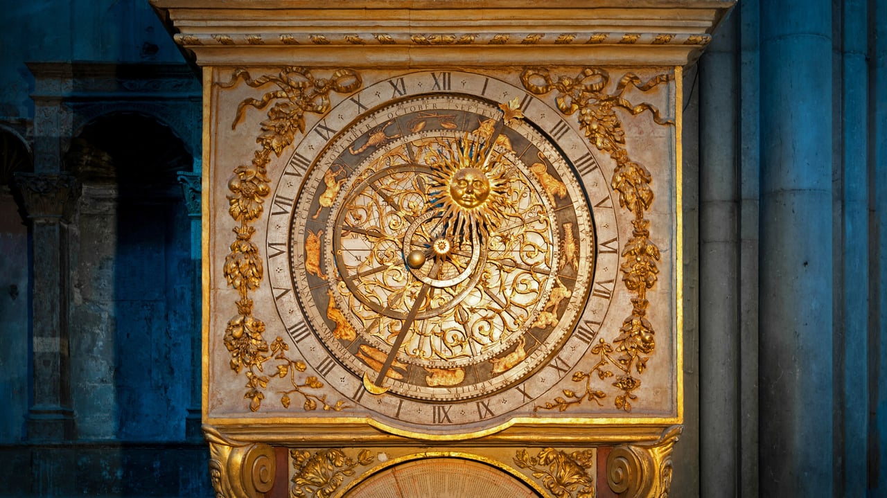 Astronomical clock, Lyon, France (© kyolshin/Alamy) desktop wallpaper