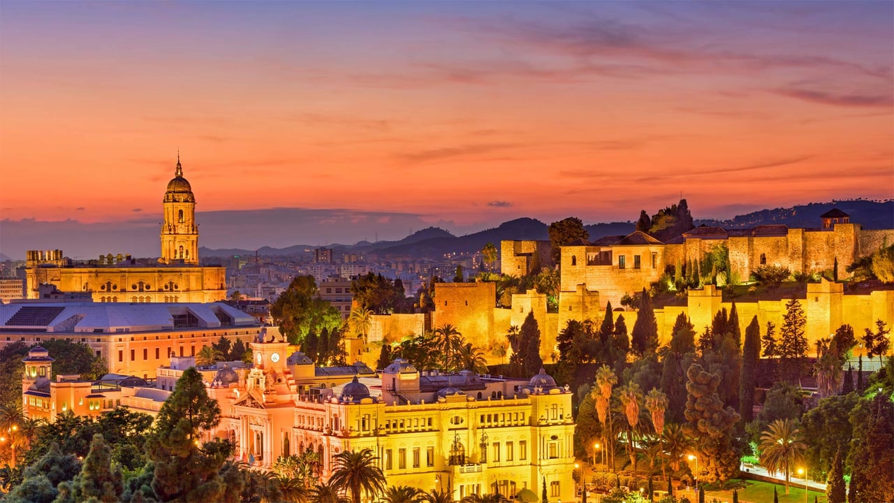 Old town of Málaga, Spain (© Sean Pavone Photo/Getty Images) desktop wallpaper