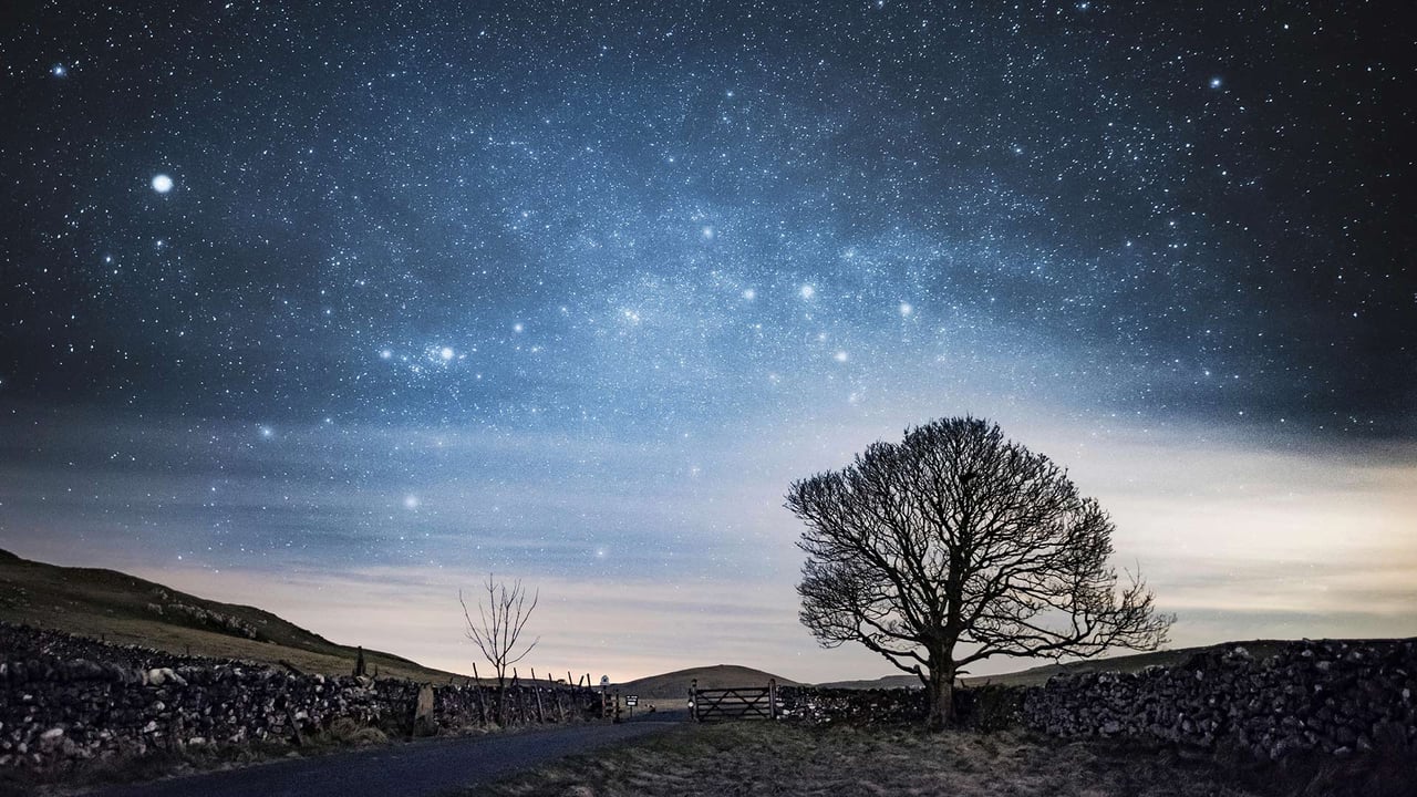 马勒姆的夜空,英国北约克郡 (© Stephen Dinsdale/Alamy Stock Photo) desktop wallpaper