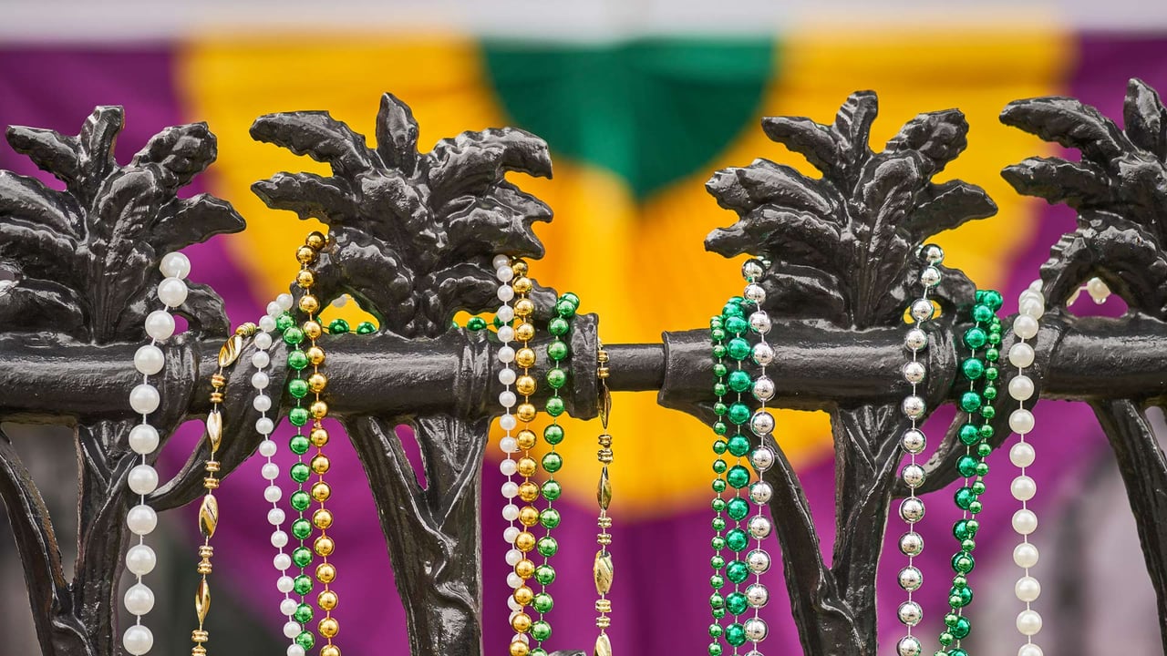 Mardi Gras beads in the Marigny, New Orleans (© Erik Pronske Photography/Getty Images) desktop wallpaper